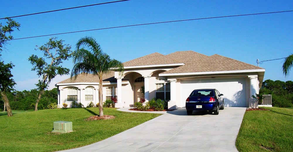 the front of the villa ellysian in florida